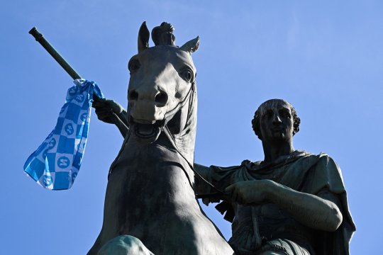 3 lucruri pe care poți să le faci în Napoli dacă mergi la meciul echipei de fotbal