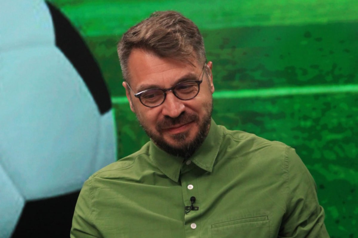 Cosntin Ștucan, moderatorul emisiunii IAM SPORT LIVE