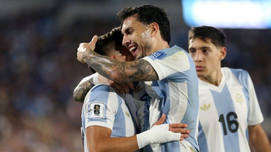 "S-au calificat fără să joace, apoi au cutremurat America de Sud". FIFA.com, după ”umilința istorică” aplicată Braziliei de Argentina