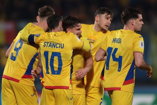 Tricolorii lui Mircea Lucescu, modificări ale cotelor de piață! Dennis Man și Răzvan Marin au înregistrat scăderi semnificative. Andrei Rațiu, în creștere cu 5 milioane