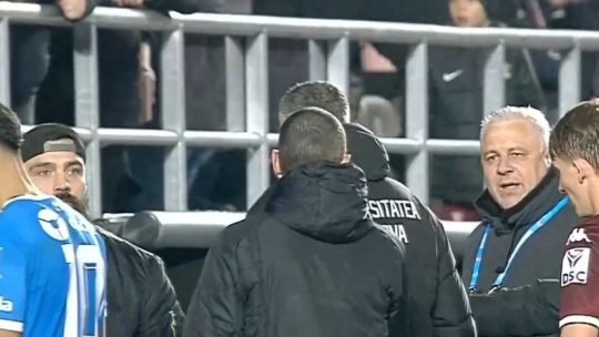 Marius Șumudică, conflict aprins cu oficialul Universității Craiova! Ce s-a întâmplat la pauza meciului
