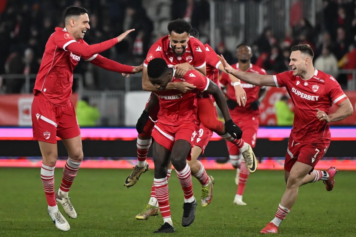 Dinamo - Hermannstadt 2-0, ACUM, pe iAMsport.ro. ”Câinii” sunt aproape de victorie