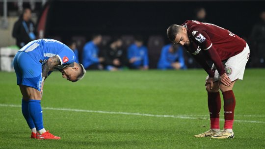 Un președinte de club dă de pământ cu Rapidul lui Șumudică și Craiova lui Rădoi: ”Fotbal la sate, țurcă. Spuma fotbalului românesc”