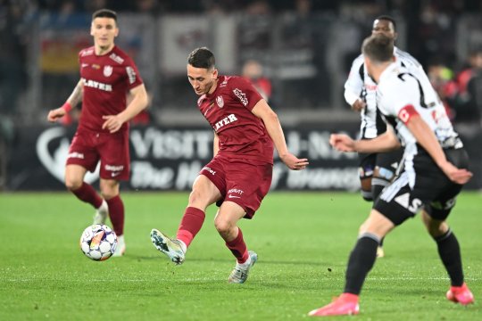 U Cluj - CFR Cluj 1-0. Echipa lui Dan Petrescu pierde șansa de a redeveni lider, "șepcile roșii" au trei victorii în fața rivalei în acest sezon