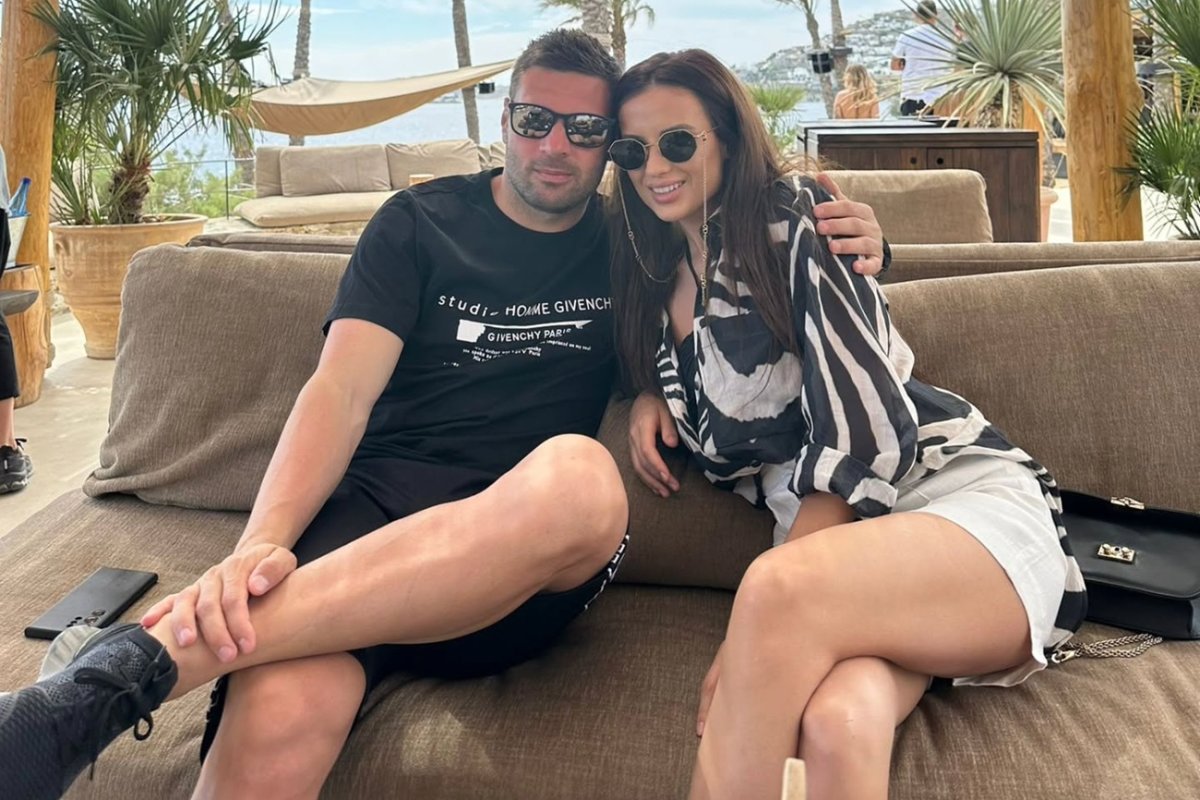 Adi Popa lasă de înțeles că a investit și în criptomonede