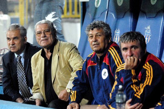 ”Am dat cu piciorul...100% eram acolo”. Fotbalistul legendar al României convins că putea fi antrenorul Stelei la Sevilla '86