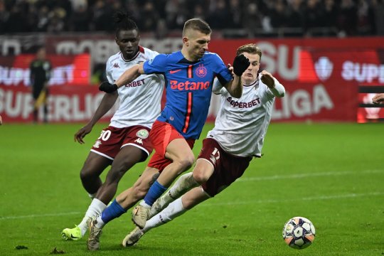 Fotbalistul Rapidului, luat în vizor de un fost patron din Liga 1: ”Și calul aleargă, dar nu dă lapte”