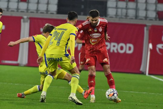 Petrolul - Sepsi 1-0. Prima victorie pentru "lupii galbeni" după trei înfrângeri la rând. Papp, eroul ploieștenilor