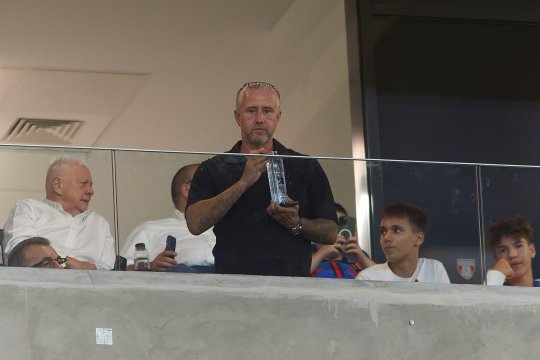 Echipa lui Laurențiu Reghecampf va primi o sumă astronomică de la FIFA! Esperance Tunis a dat lovitura