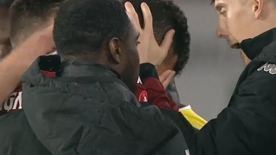 A greșit flagrant la gol și nu a mai rezistat! Fotbalistul Rapidului a izbucnit în lacrimi direct pe gazon