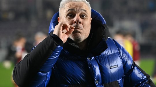 Marius Șumudică pune capăt speculațiilor! Cum vorbește antrenorul Rapidului despre Victor Angelescu: "E prietenul meu"
