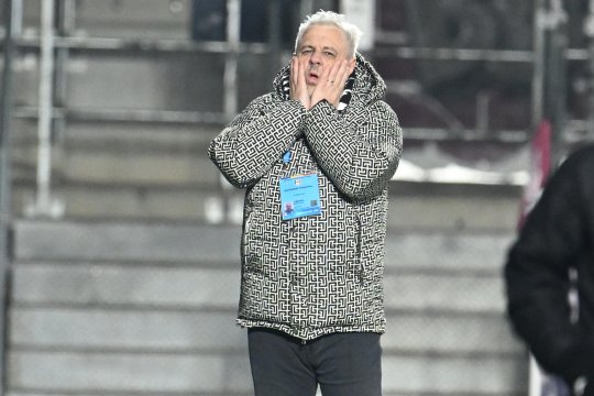 Se pregătește alt război la Rapid, după împăcarea dintre Șumudică și conducere? ”Am auzit că de mâine va izbucni un mare scandal”