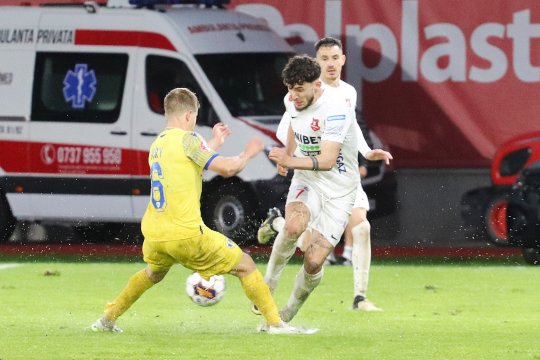 Hermanstadt – Petrolul 1-1! Ianis Stoica a adus egalitatea în prelungiri cu o ”torpilă”