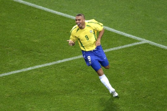 Atacantul român comparat cu Ronaldo Nazario: ”Unul dintre cei mai buni!”