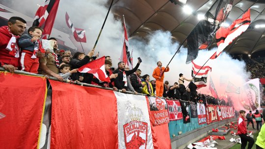 Fără să știe cum arată, fanii lui Dinamo dau năvală să își cumpere noile tricouri