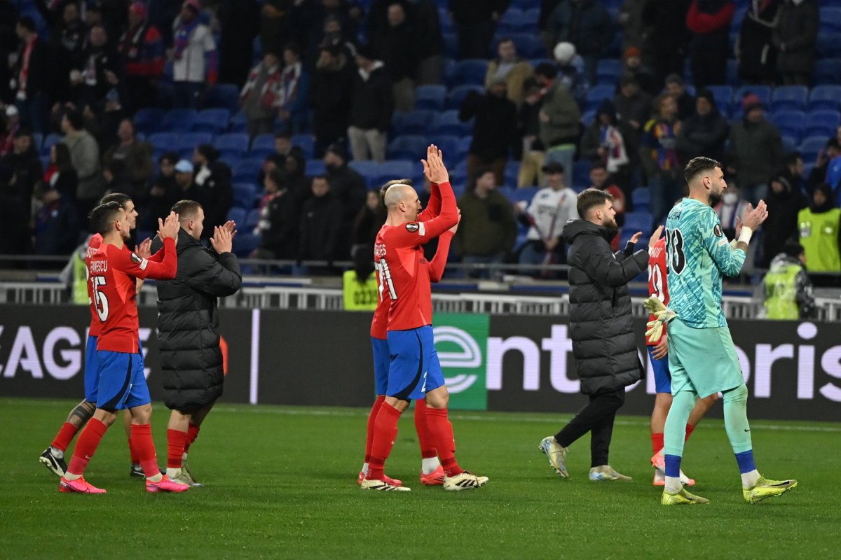 Vlad Chiricheș și-ar putea prelungi înțelegerea cu FCSB