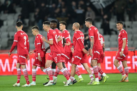 U Cluj - Dinamo 2-4! ”Câinii” au făcut spectacol și au obținut prima victorie din play-off