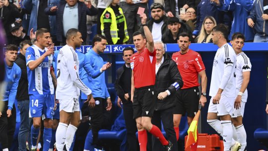 Gafă uriașă făcută de Kylian Mbappe în Alaves - Real Madrid. Francezul a primit cartonașul roșu direct