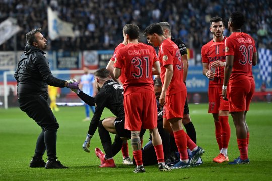 Jucătorii lui FCSB s-au plâns de arbitraj cu Craiova: ”Meritau o eliminare”