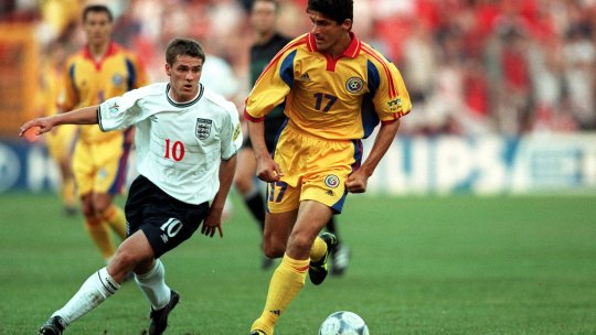 Doi foști colegi ai lui Ilie Dumitrescu și Belodedici, jefuiți cu pistolul la semafor! Atacatorii i-au dat jos din mașini: ce a urmat