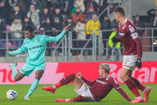 Ipoteza unui rapidist, înaintea duelului cu CFR Cluj: ”Le vom da meciurile din play-off, iar noi vom lua Cupa României!”