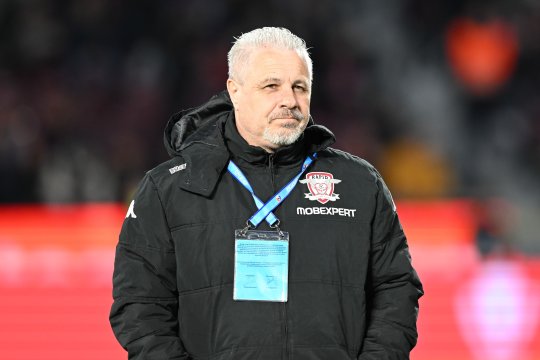 Marius Șumudică, în lacrimi după posibilul deces al lui Aaron Boupendza: ”Era ca și copilul meu”