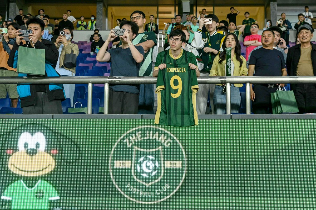 Aaron Boupendza este regretat de suporterii chinezi