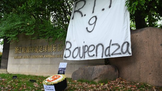 Un jurnalist chinez a oferit noi detalii din jurul morții lui Boupendza. Semne misterioase cu două zile înainte de tragedie