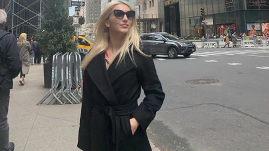 Una dintre fiicele lui Gigi Becali, terorizată pe stradă de un necunoscut. Fata a mers de urgență la tribunal