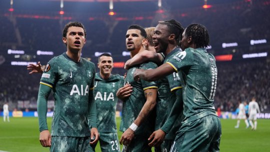 Vești proaste pentru Guardiola! Colegul lui Radu Drăgușin e netransferabil în această vară