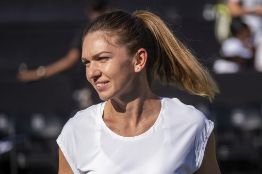 Simona Halep nu a fost uitată de sponsori, în ciuda retragerii! Ce cadou special a primit aceasta