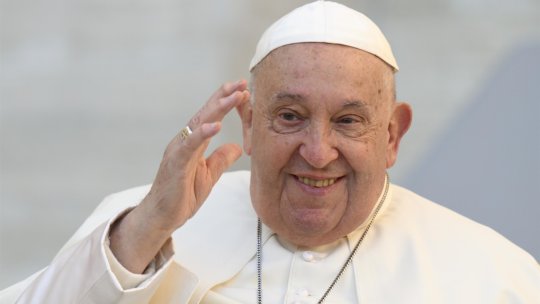 Singurul patron din Liga 1 care l-a vizitat recent pe Papa Francisc. Ce cadou i-a făcut Suveranului Pontif