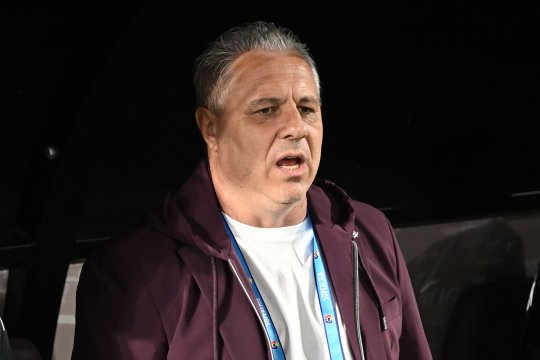 Marius Șumudică s-a numit ”cel mai mare idiot”: ”Îmi cer scuze familiei, părinților”