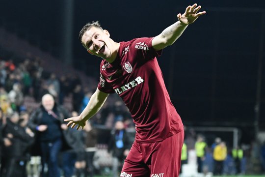 Louis Munteanu a venit cu replica pentru Dan Petrescu: ”Poate o să fie și el fericit”