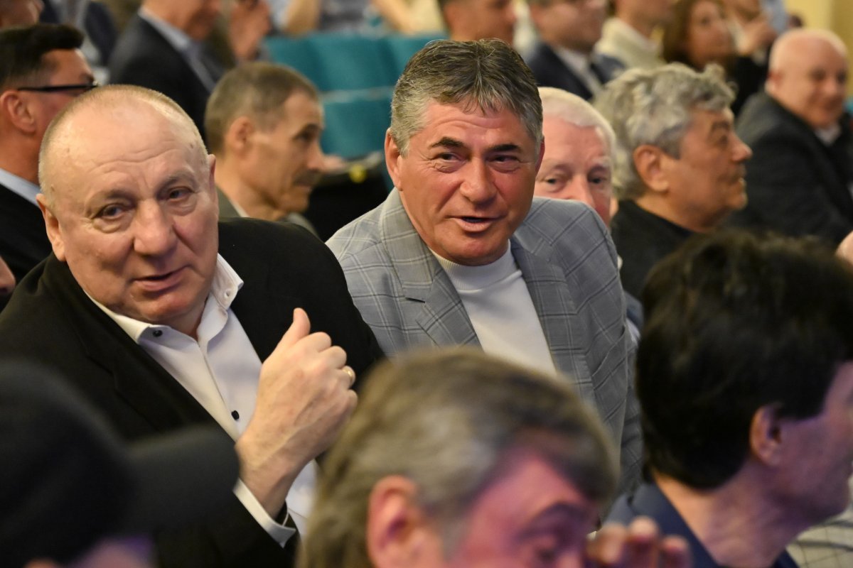 Milionarii care au pus banii pe masă să preia Steaua. Ștefan Iovan a rămas uimit: ”Oameni importanți” + Ce a răspuns clubul