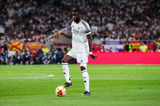 Reacția lui Antonio Rudiger după scandalul de la FC Barcelona - Real Madrid, când a aruncat cu o sticlă spre arbitru