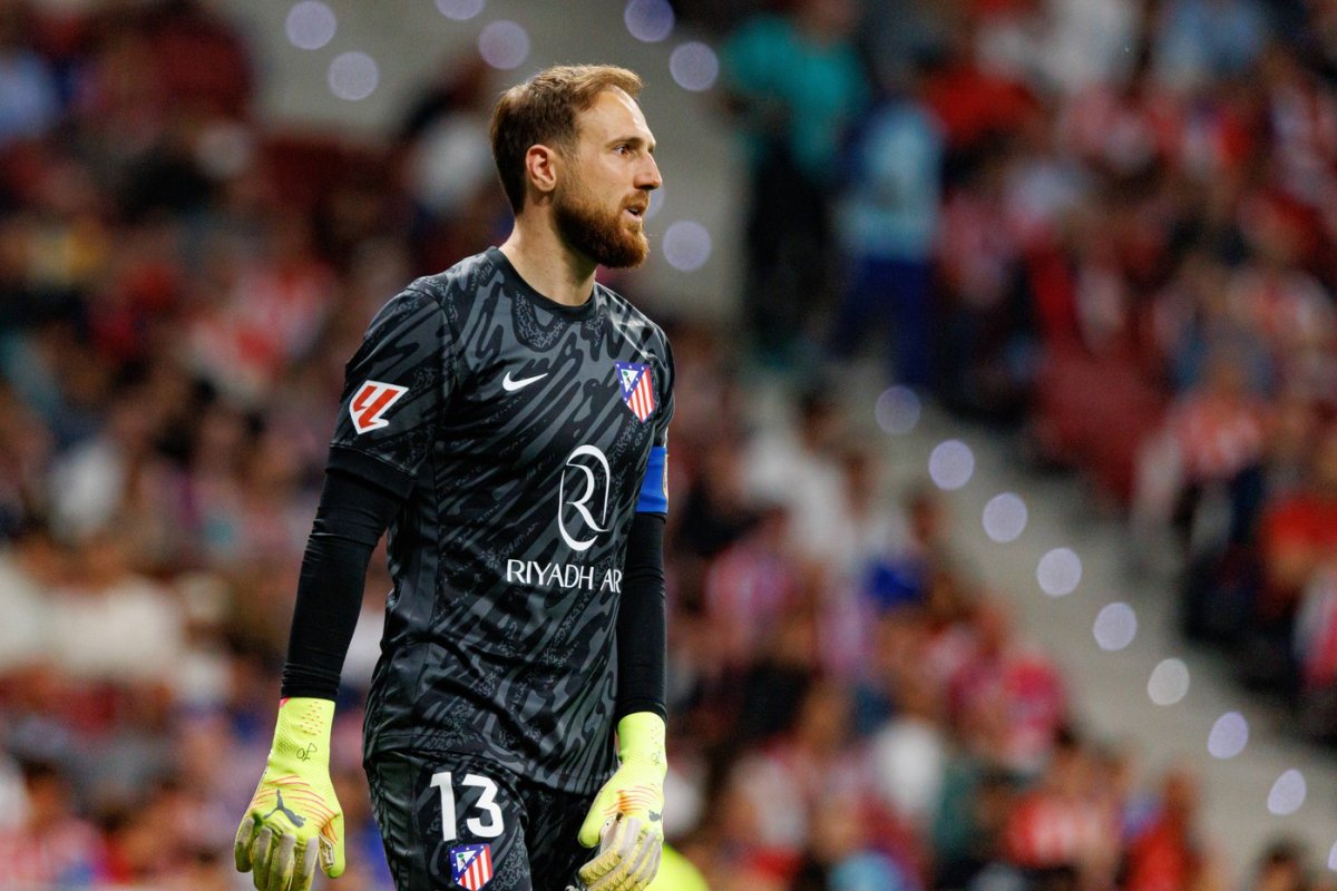 Oblak are 76 de selecții pentru naționala Sloveniei