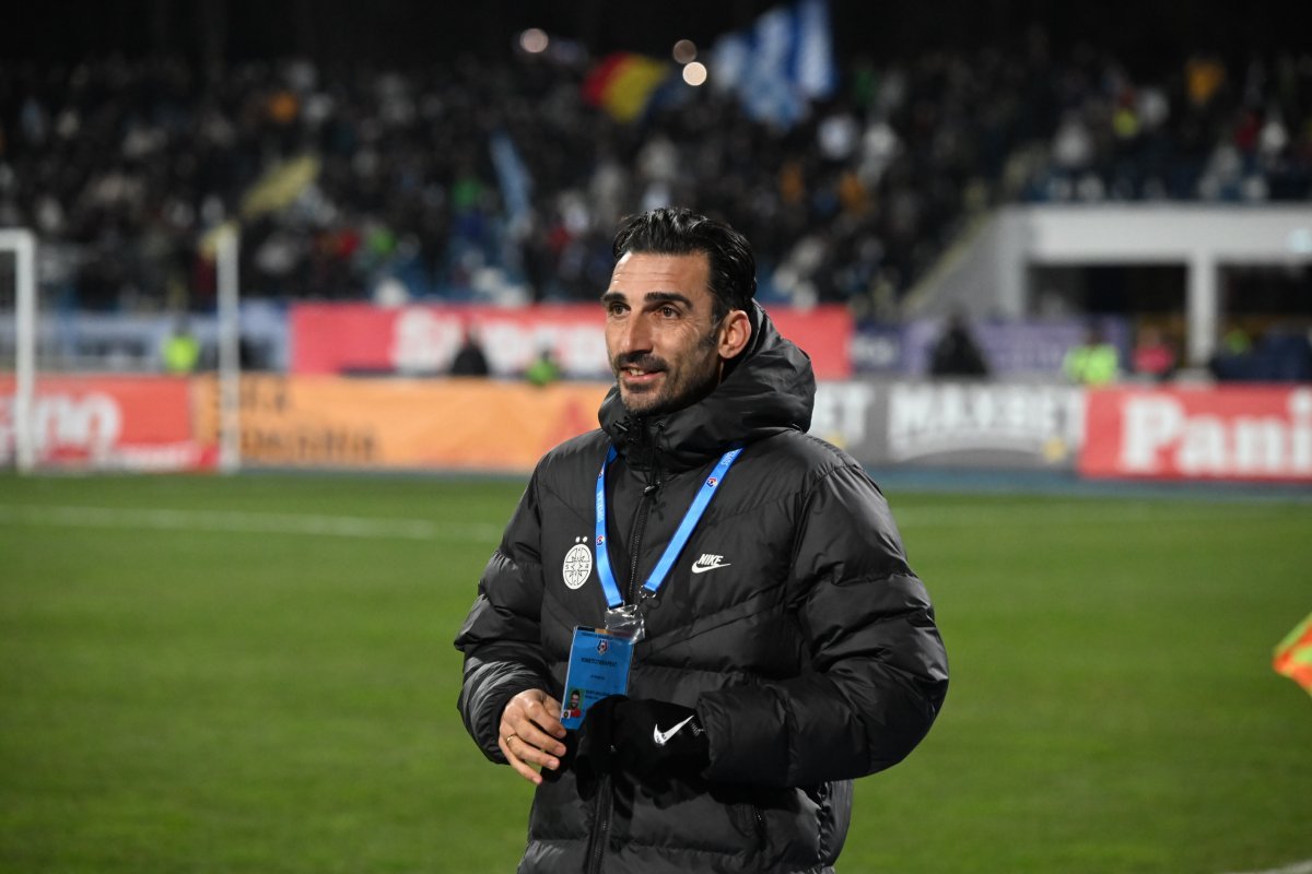 Elias Charalambous i-a felicitat pe arbitrii, după Rapid - FCSB 1-2