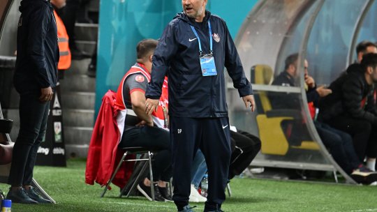 Dan Petrescu a preluat discursul lui Șumudică după remiza cu Dinamo: "Noi suntem proștii proștilor"