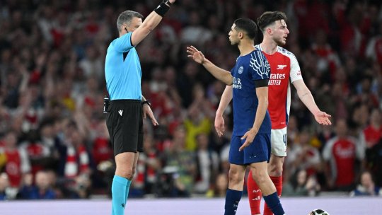 Cel mai bun marcator din istoria Premier League l-a desființat pe centralul meciului Arsenal - PSG: ”A vrut să fie vedeta meciului!”