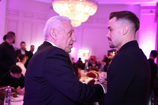 Unul din marile cluburi din Turcia este interesat de un fotbalist român. Ioan Becali a făcut anunțul