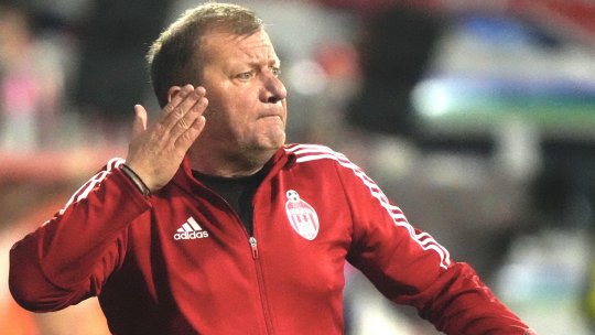 S-a aflat motivul real pentru care Dorinel Munteanu a fost ”curățat” de jucători! Dioszegi, uluit: ”Aud în premieră! E grav, nu poți să faci așa ceva”