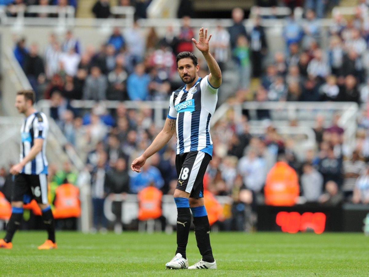 Jonas Gutierrez, pe vremea când îmbrăca tricoul "coțoefenelor"
