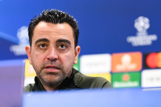 Xavi, posibil succesor al lui Xabi Alonso, pe banca lui Bayer Leverkusen. Ce atuuri are fostulul antrenor al Barcelonei