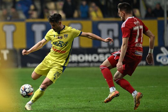 Petrolul Ploiești - Sepsi OSK 2-1. Dorinel Munteanu, două meciuri, două eșecuri la noua echipă! ”Lupii galbeni” au revenit după ce au primit gol în minutul 1
