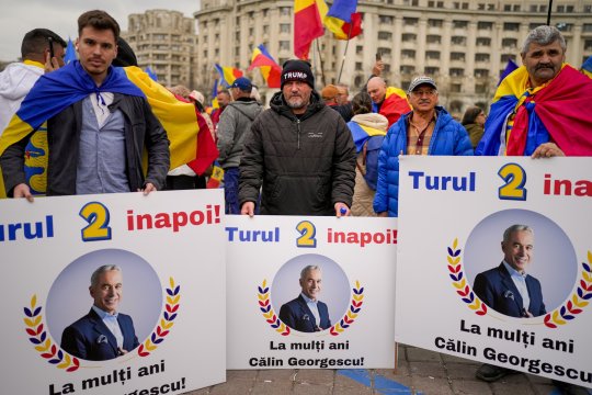 Dan Puric acuză o conspirație împotriva lui Călin Georgescu: ”E perfect, de aia e pedepsit! Nu le convine să vadă cineva clar lucrurile. Când vrei să tai o țară, iei un om slab”