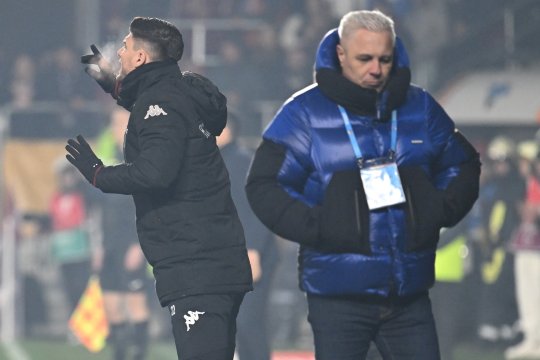 Marius Șumudică, discurs manifest: ”Treziți-vă! O spun cu lacrimi în ochi” + ”Săpunaru e legenda Rapidului, eu nu sunt o legendă”