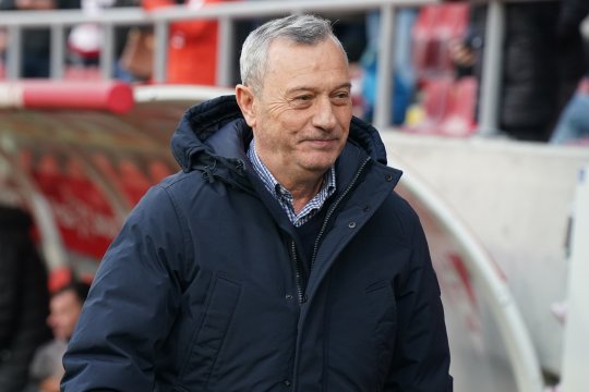 Mircea Rednic sugerează că ar putea pleca de la UTA: ”M-au convins financiar azerii! Aici fac muncă voluntară”