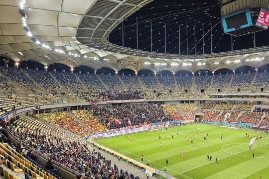Rapid - Dinamo, derby cu asistență scăzută! Fanii giuleșteni au protestat din nou