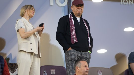 Soții Șucu au avut un invitat special la meciul cu Dinamo. Gestul impresionat al patronului Rapidului